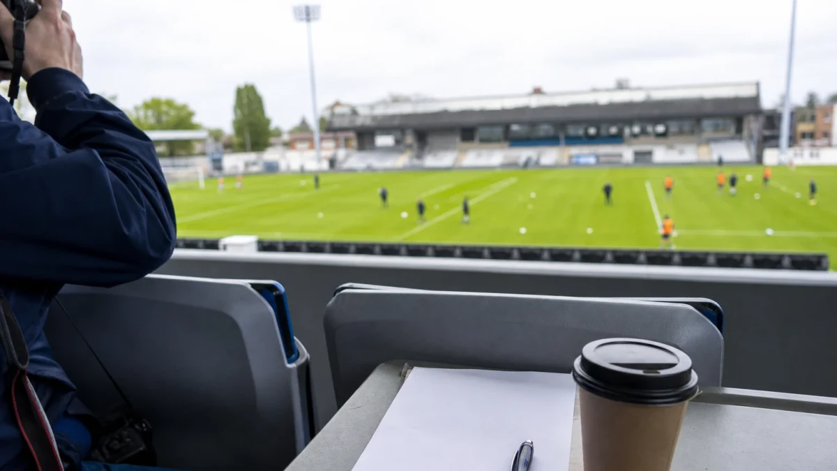 Paris FC låner ut Christ Okou til Clermont