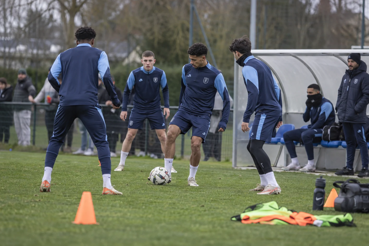 Camara blir i Paris FC etter landslagsuttak